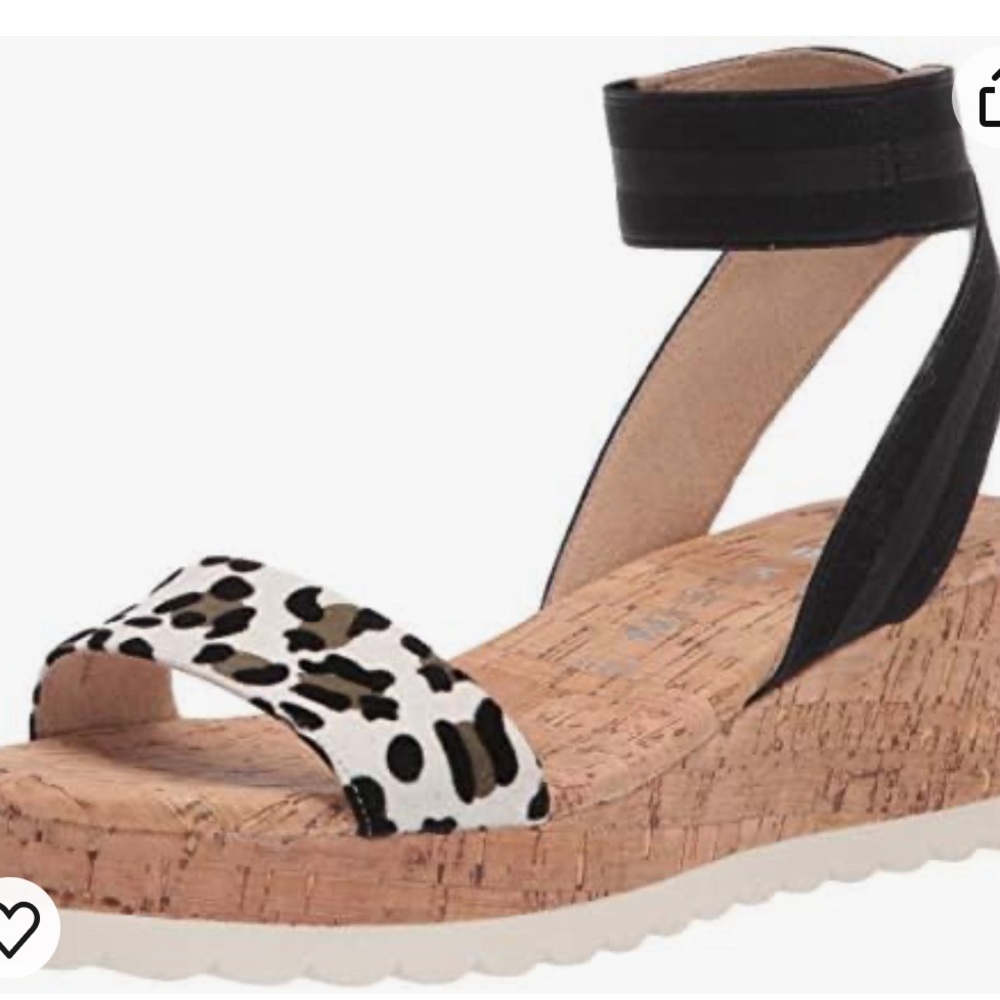 Anne Klein Ice Leopard wedge sandal. Size 6.5